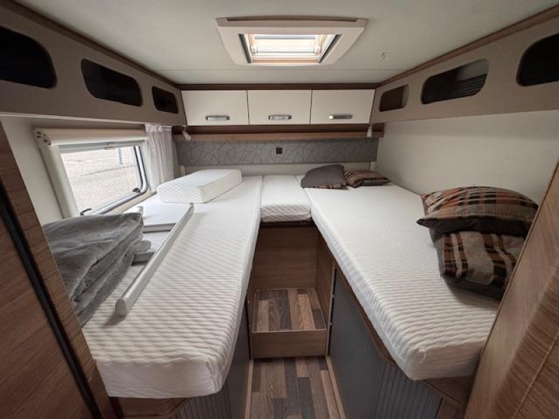Weinsberg CaraCompact Pepper 600 MEG 160CV Aire,Sol,DUO CE272 foto: 20