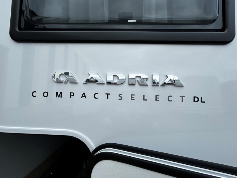 Adria Compact Select DL Grote koelkast, Luifel  foto: 5