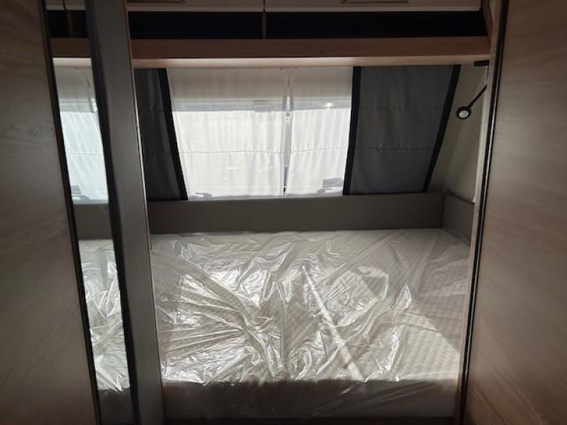 Knaus Sudwind Black Selection 420 QD Foto: 5