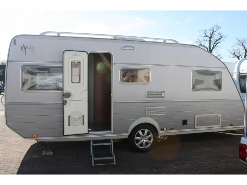 Kip Hy Line 53 TEB  foto: 2