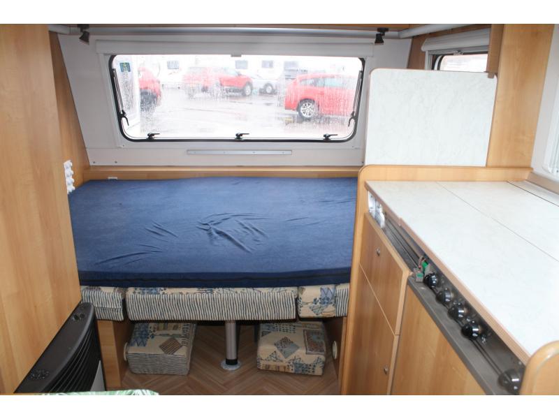 Bürstner Artstep 420 TN  foto: 2