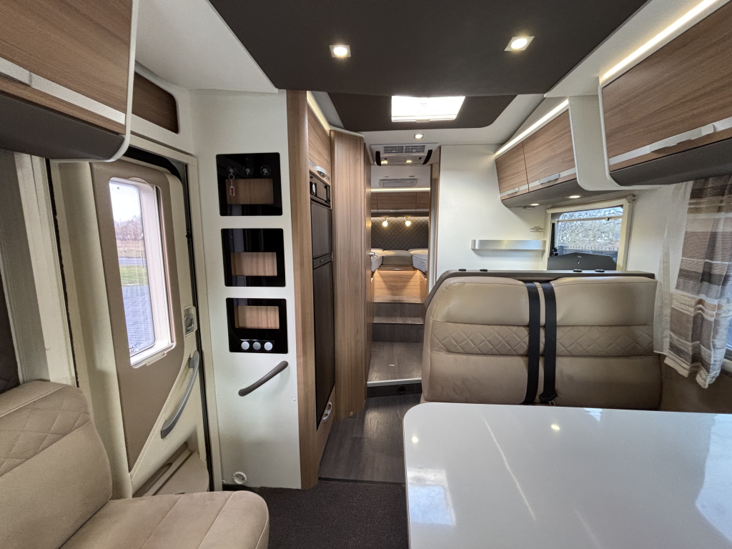 ADRIA MATRIX M 670SL foto: 2