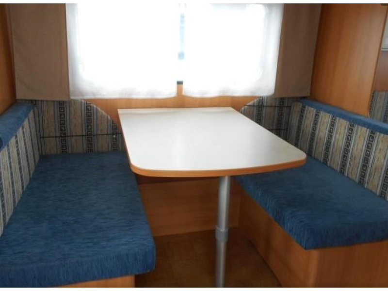 Caravelair Antares 465 Querbett / Markise. Foto: 13