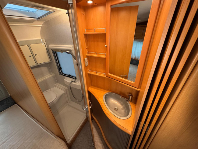 TEC Travel King 460 TDF foto: 22