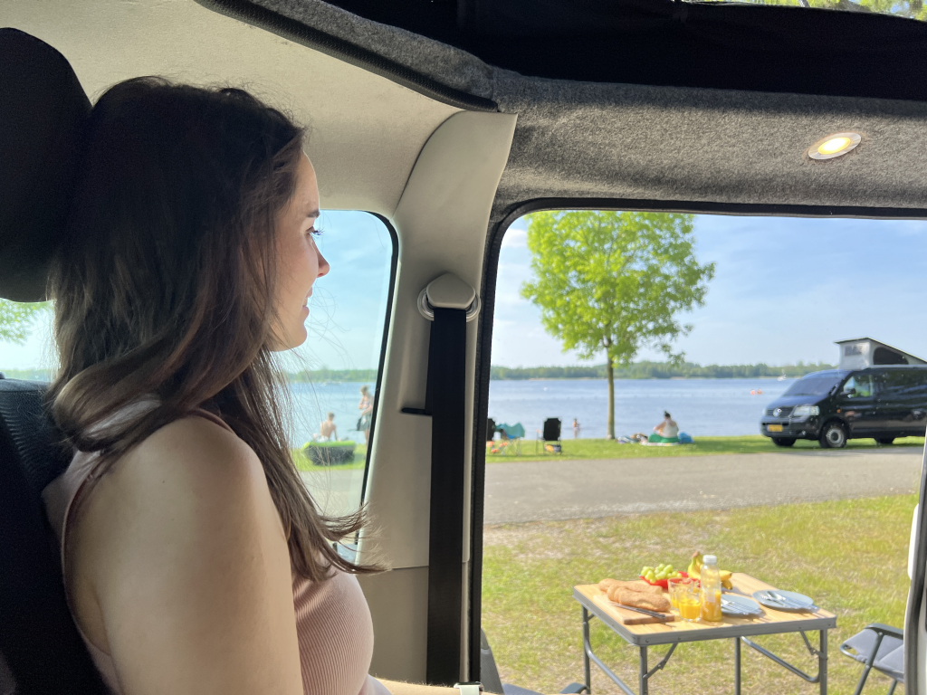 Volkswagen T6 Buscamper 2017 BENZINE foto: 16