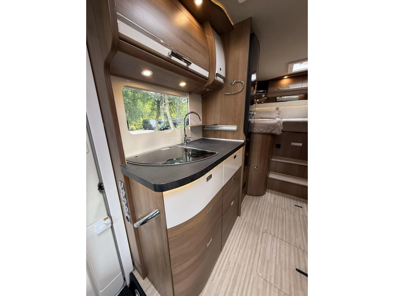 Carthago C-Tourer T 143 LE  foto: 10