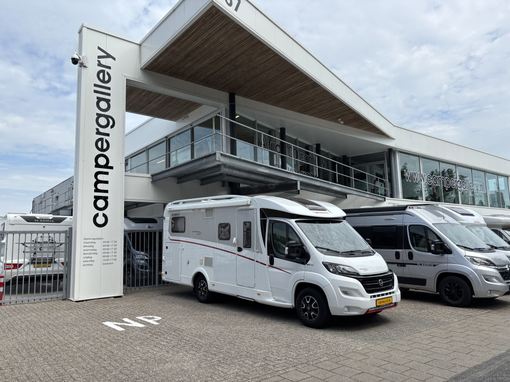 Dethleffs GLOBEBUS T006 ENKELE BEDDEN XXL-GARAGE CAMERA foto: 0