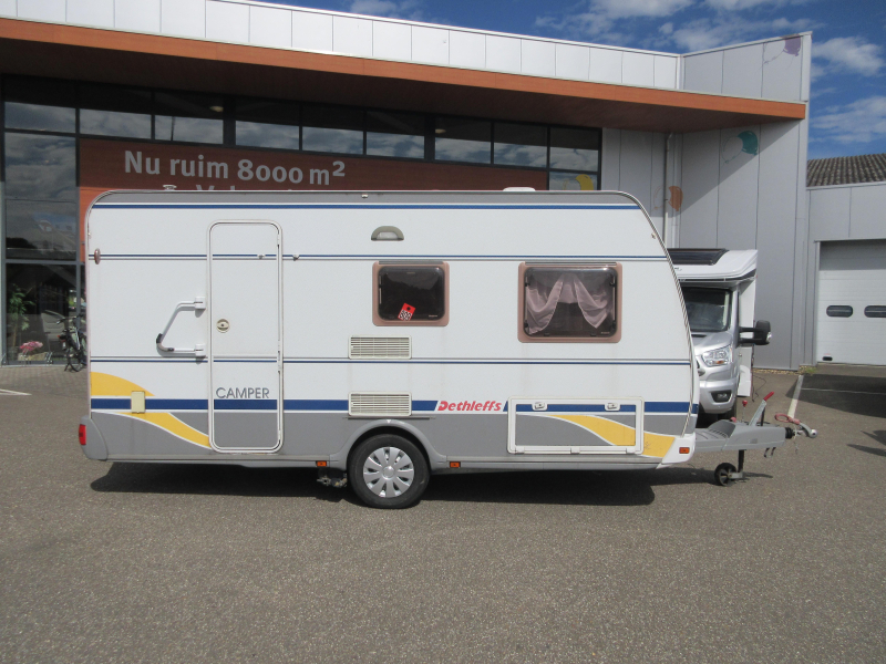 Dethleffs Camper 440 DB TRANSVERSE BED AND MOVER photo: 1