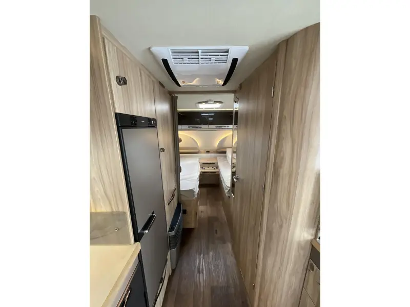 Eriba Nova GL - 60 edition 530 GL ENKELE BEDDEN-MOVER  foto: 10