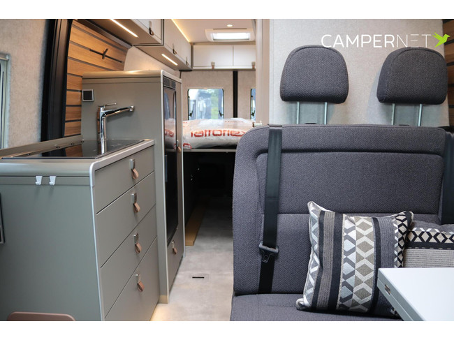 Hymer Grand Canyon S 700 190 PS Automatik 4x4 | Premium-Paket | L&auml;ngsbetten | Lithium | Markise | 6.97m | Dieselheizung | Sitzheizung Foto: 10