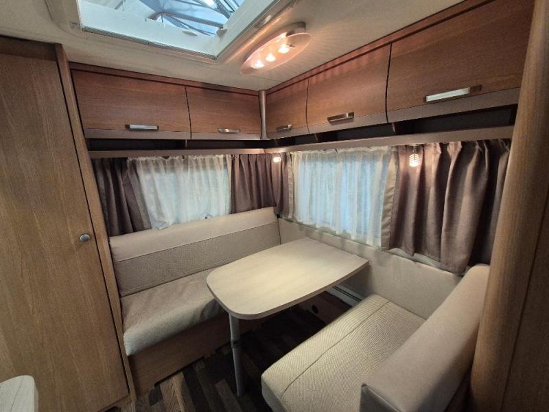 Knaus Sport 420 QD zakluifel met zijwanden 