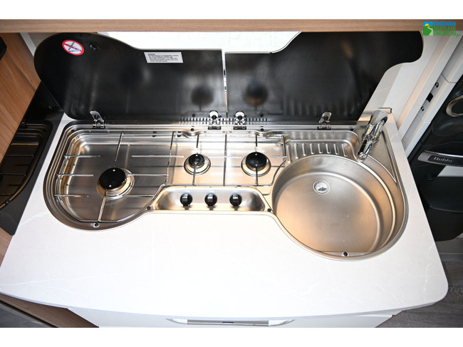 Hobby De Luxe 495UL photo : 13