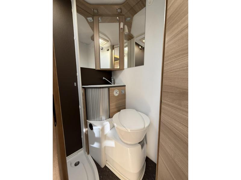 Adria Coral 600 SL - BOMVOL ACCESSOIRES  foto: 19