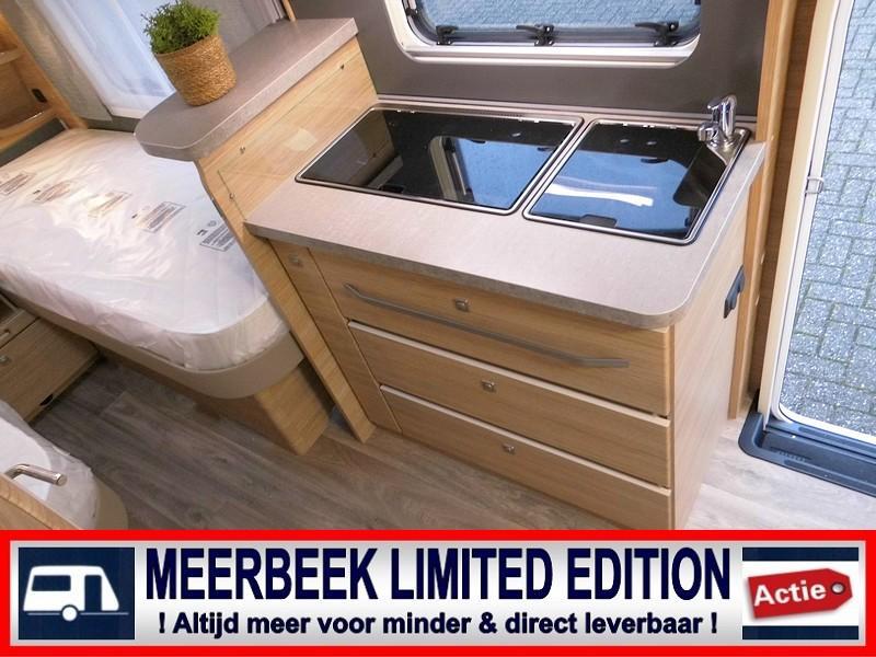 Fendt Bianco Activ 465 SGE 2025 NIEUW ALMERIA STOF !  foto: 7