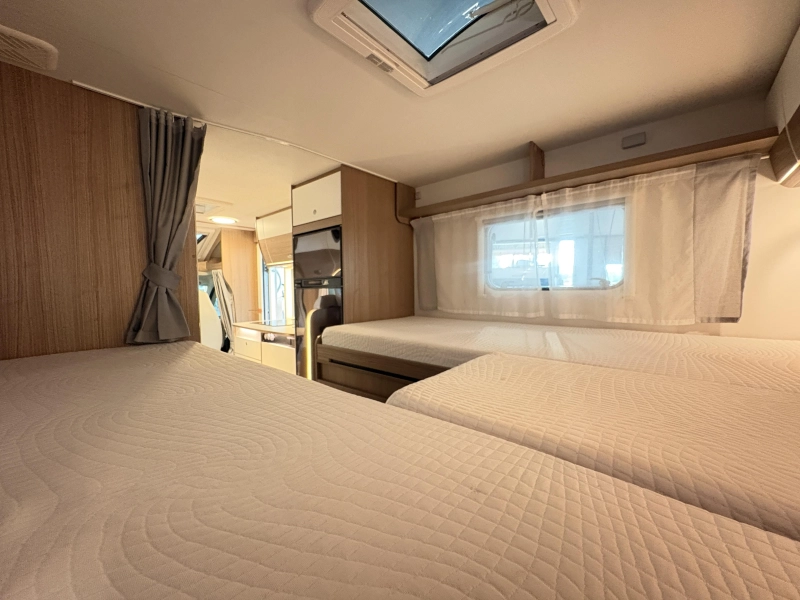 Carado Capron 337 lengte bedden - Navigatie  foto: 19