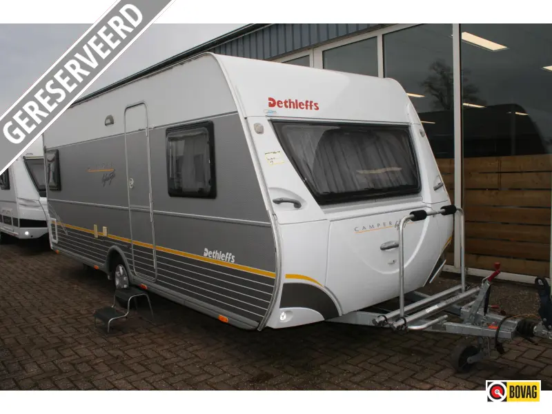 Dethleffs Globebus T Zeer compact lengtebedden 