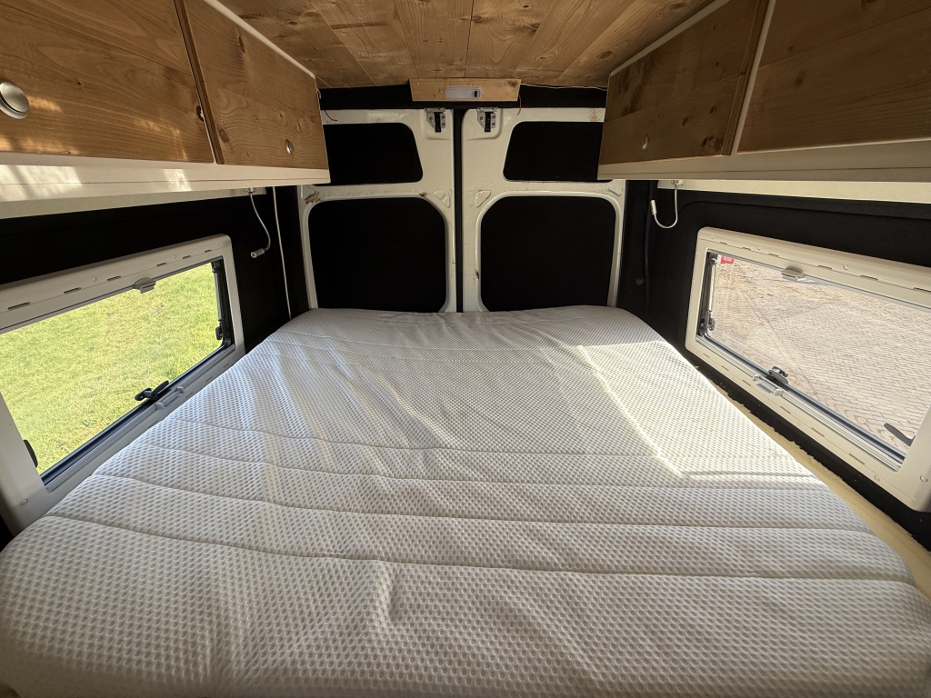 VOLKSWAGEN CRAFTER 35 AUT foto: 7