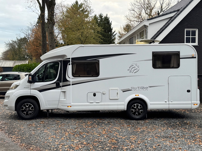 Knaus R16 Knaus Sky TI Silver Selection 700 MEG Airco AUT 31dkm foto: 7