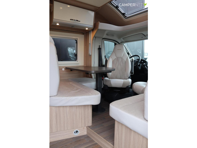 Bürstner Ixeo Time 726 G 165pk | 5e zitplaats | Zonnepanelen | Hefbed | Achteruitrijcamera| Thule lift fietsendrager | Lengtebedden | Bea foto: 6
