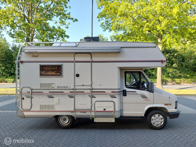 Fiat Ducato 1.9TD Frankia Mobil A520 Autocaravana compacta foto: 6