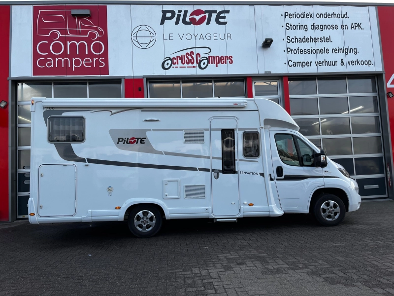 Pilote P 706 GJ Camper, 4 person photo: 3