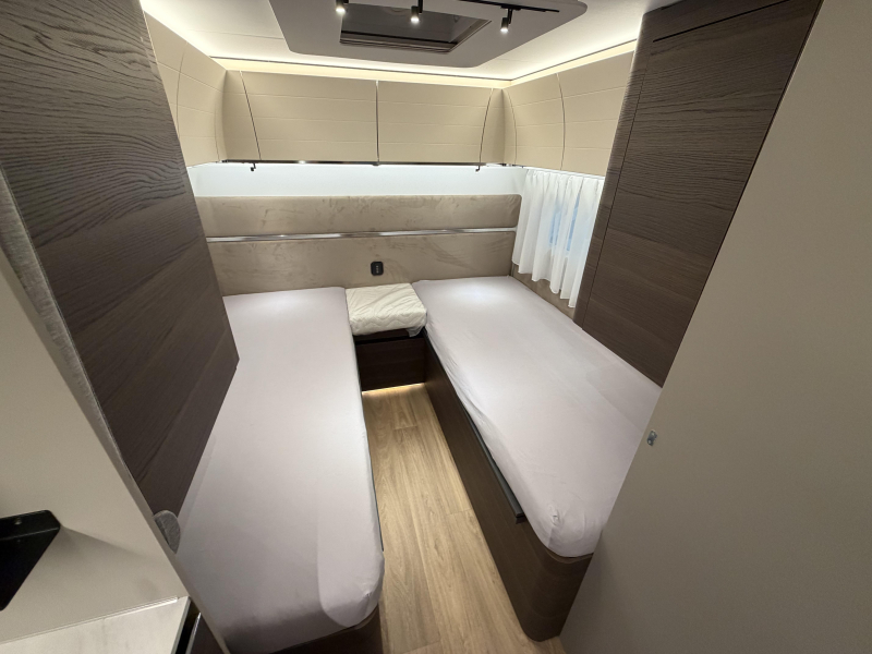 Adria Alpina Modelo 2027 foto: 18