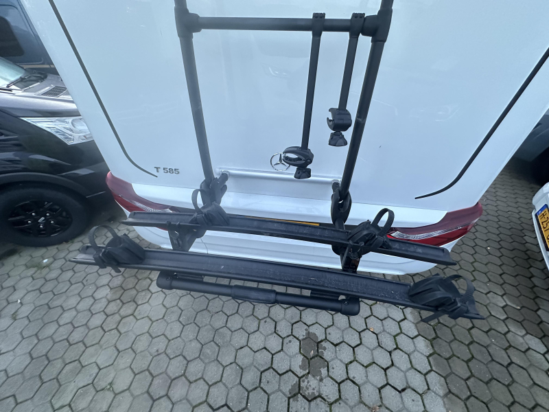 Hymer Tramp S 585 HEFBED + LENGTE BEDDEN  foto: 7
