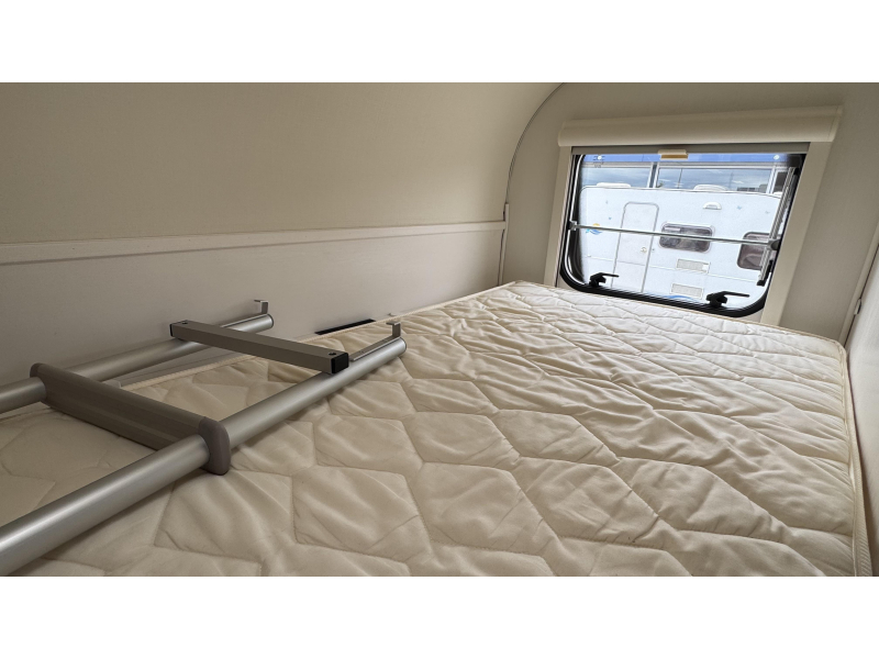 Dethleffs C'Go 495 QSK - Mover - Voortent  foto: 12