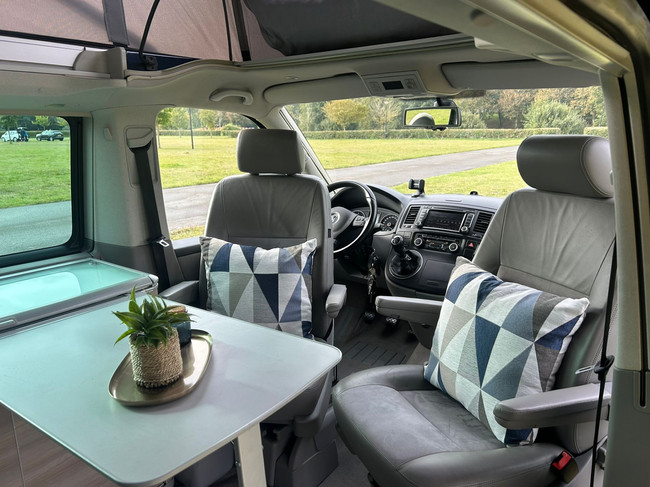 Volkswagen California Transporter Buscamper 2.0 TDI 140 PK Elek.Hefdak / Topstaat! foto: 5