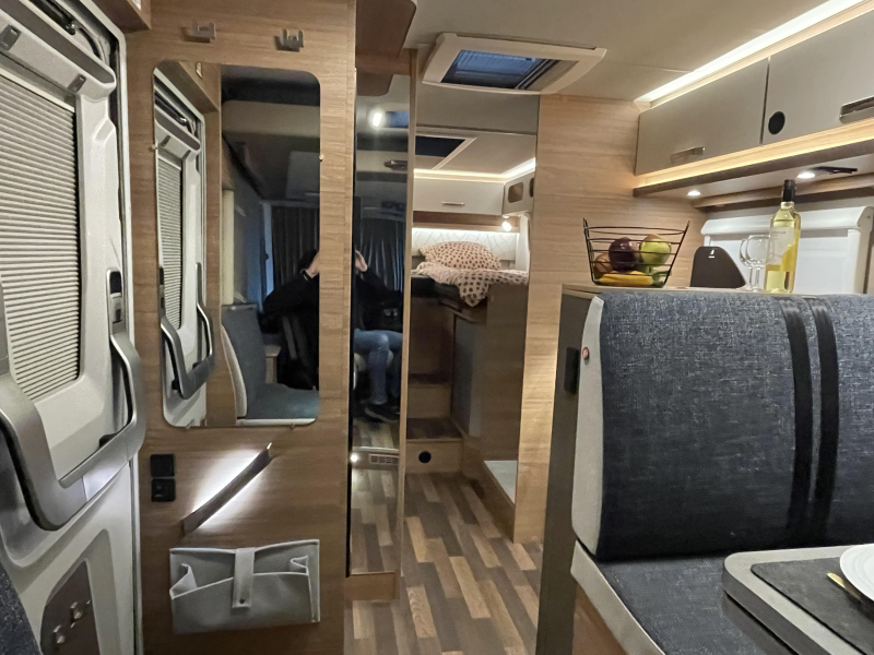 Weinsberg CaraCore 700 Meg Automatik 4pe Foto: 13