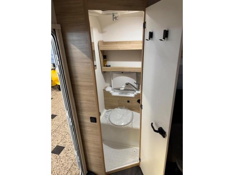 Caravelair Alba 390 licht in gewicht  foto: 14