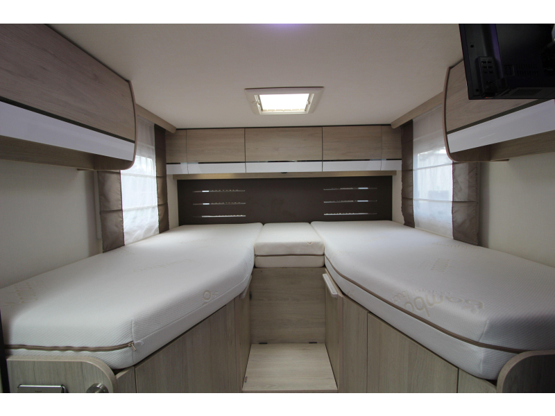Challenger Graphite 387 GA Lits jumeaux + Lit pavillon photo : 21