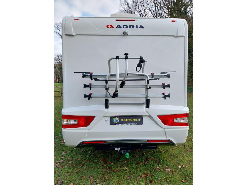 Adria Compact Axess 670 SL, aire acondicionado doble, enganche de remolque foto: 19