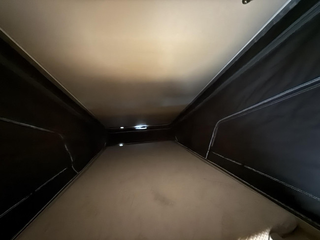 Leaf 4 Sprinter met Hefdak foto: 20