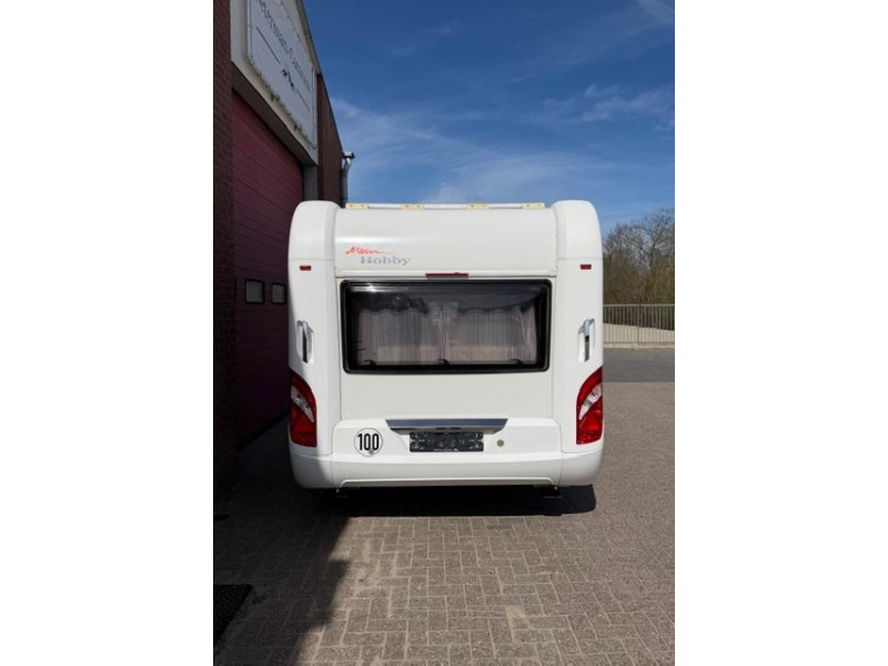 Hobby Excellent 495 UFE Incl. Mover Toldo foto: 3