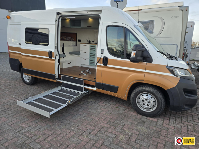 Peugeot Boxer rollstuhlgerecht 