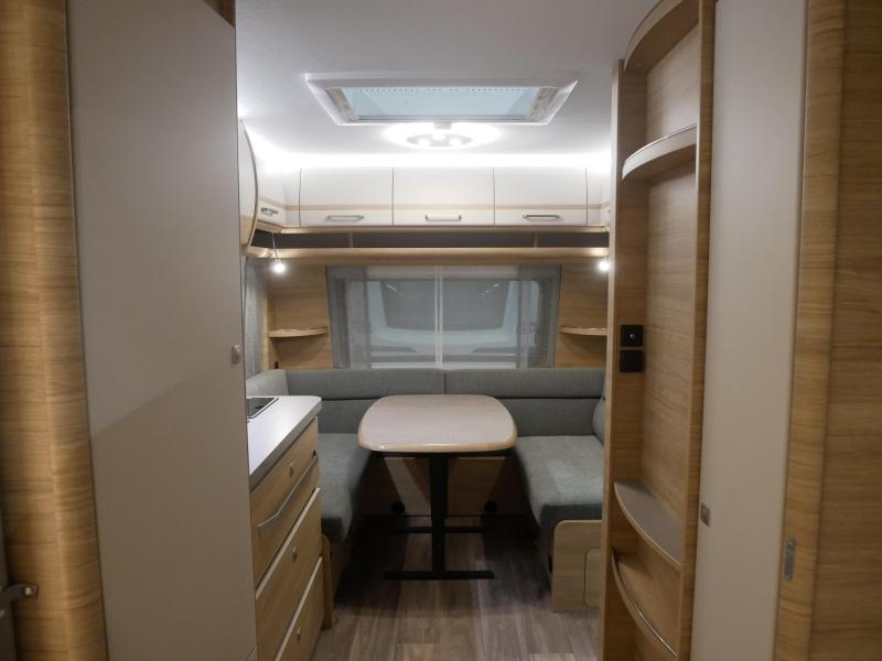 Fendt Bianco Activ 465 SFH nu met GRATIS mover  foto: 13