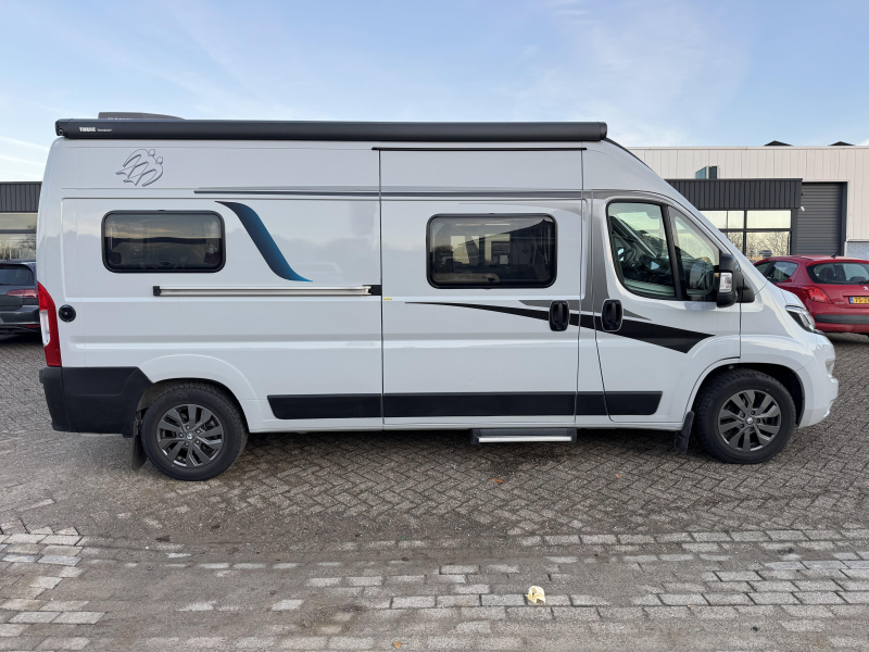 Knaus Boxstar 600 LIFE single beds & many options photo: 2