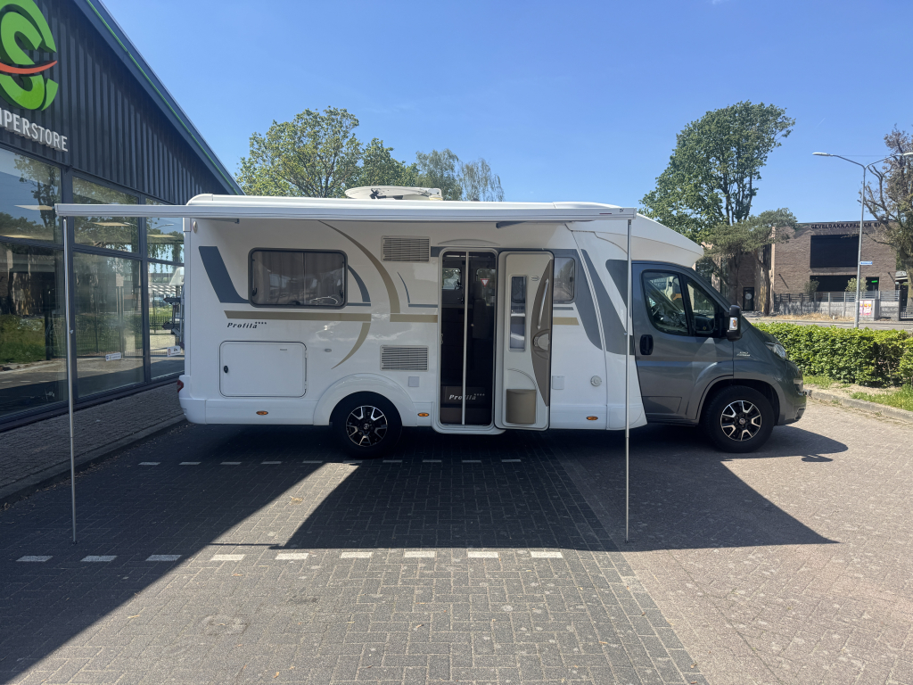 Eura Mobil Profila T 670 SB foto: 6