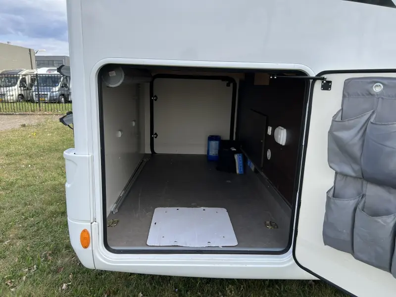 McLouis MC4 281 Queens-bed en hef-bed  foto: 8