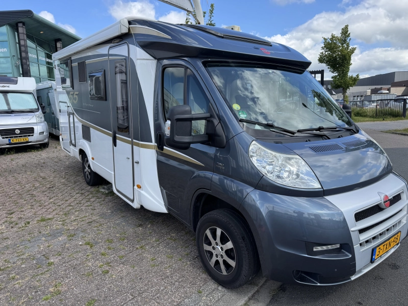 Bürstner Fifty Five 690 T Enkele bedden cruise& enz  foto: 1