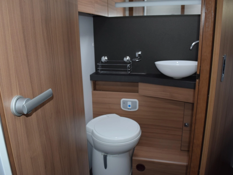 Adria Matrix Axess 670 SC  foto: 17