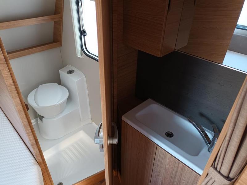 Weinsberg CaraOne Edition HOT 450 FU  foto: 8