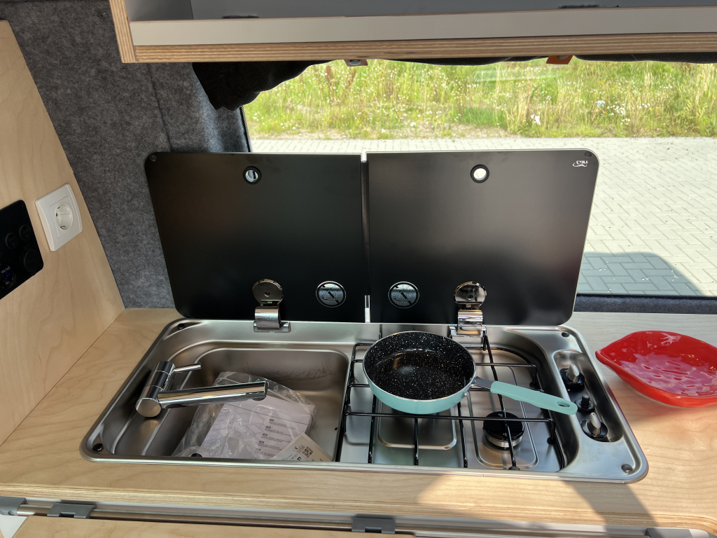 Volkswagen T6 Kastenwagen BENZIN 2017 Foto: 13