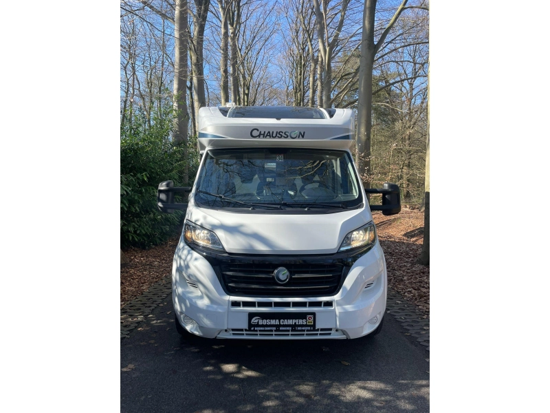 Chausson Welcome 728 EB Queensbed Hefbed 150 PK  foto: 2
