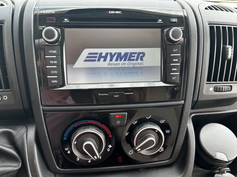 Hymer Exsis 474 T 474 lengte bed 25.000 km  foto: 5