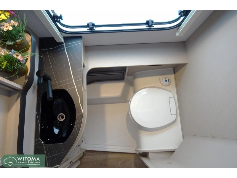 Eriba Touring 630 Nu met gratis mover  foto: 12