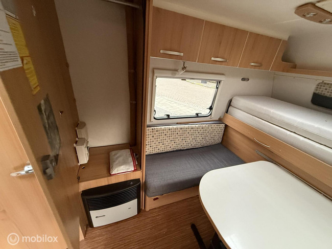 TEC 390 Travelbird voortent foto: 10