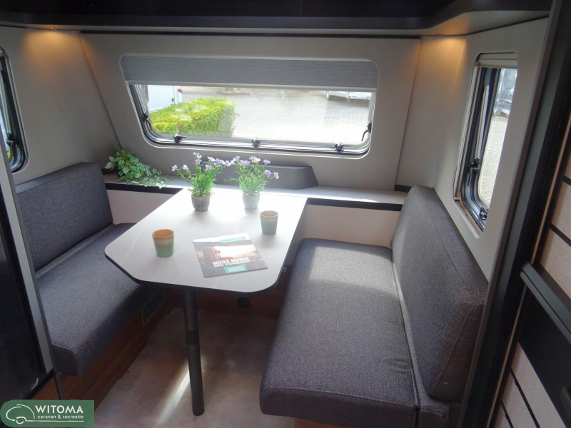 Eriba Novaline 442 example caravan photo: 4