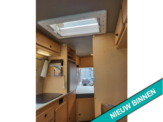 Volkswagen LT 28A TDI Fabriekscamper ZONNEPANELEN OMVORMER foto: 19